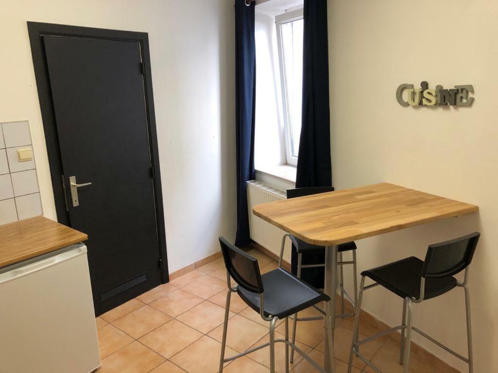 Le Studio De Σπα Εξωτερικό φωτογραφία